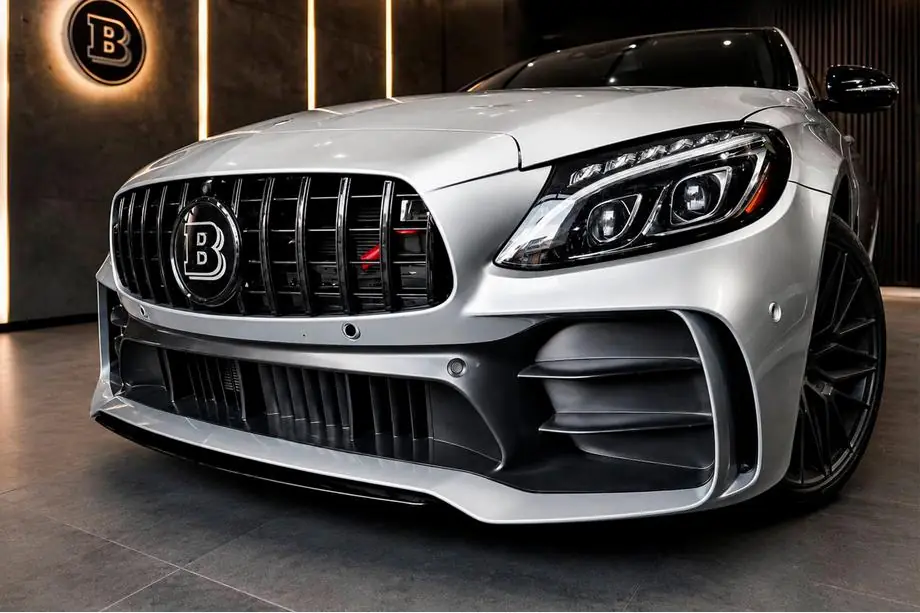 Mercedes C-class W205 2014–2021 Priekšējais bamperis komplektā (C63 GT dizains) Image
