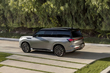 Infiniti QX80 2025 apskats: greznība un jauda jaunā līmenī foto 3