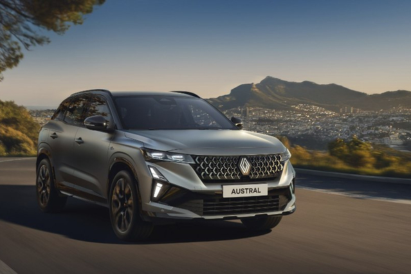 Renault Austral 2025 apskats: atjaunināts krosovers ar franču šarmu