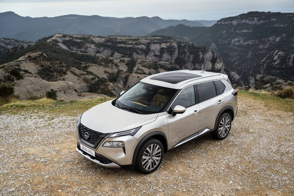 Nissan X-Trail e-Power (T33): hibrīdā krosovera apskats