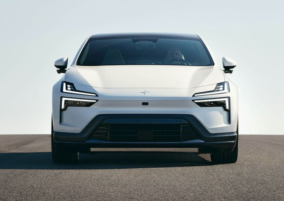 Polestar 4 apskats: elektrisks kupejas krosovers ar raksturu