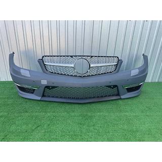 Priekšējais bamperis 2011-2014 AMG C63 ar Diamond Silver resti foto 1