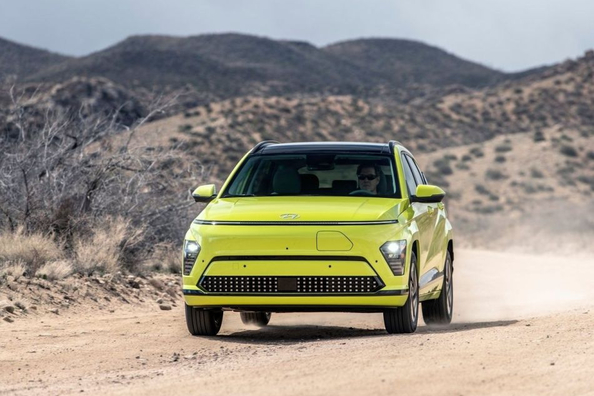 Kona Electric II apskats: Elektriskais krosovers jaunai paaudzei