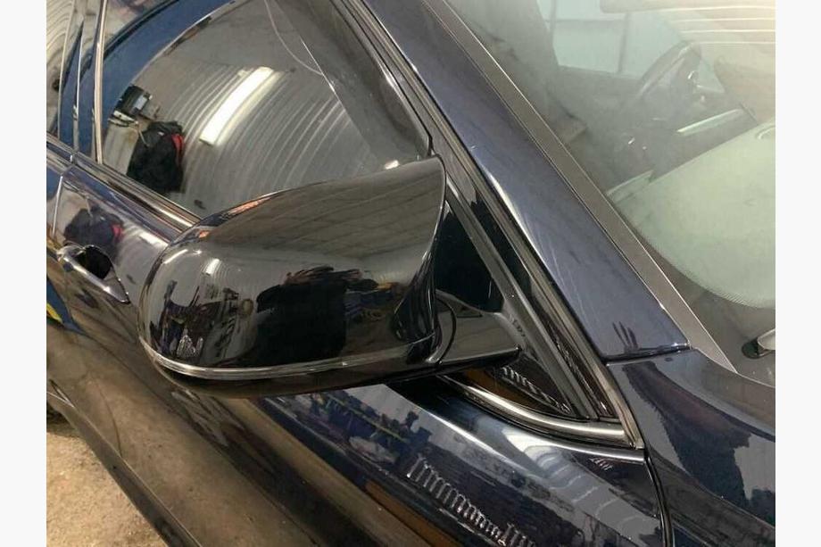 BMW X5 F15 2013–2018 Spoguļu vāciņi M-Look (ar fiksatoriem, 2 gab.) Image