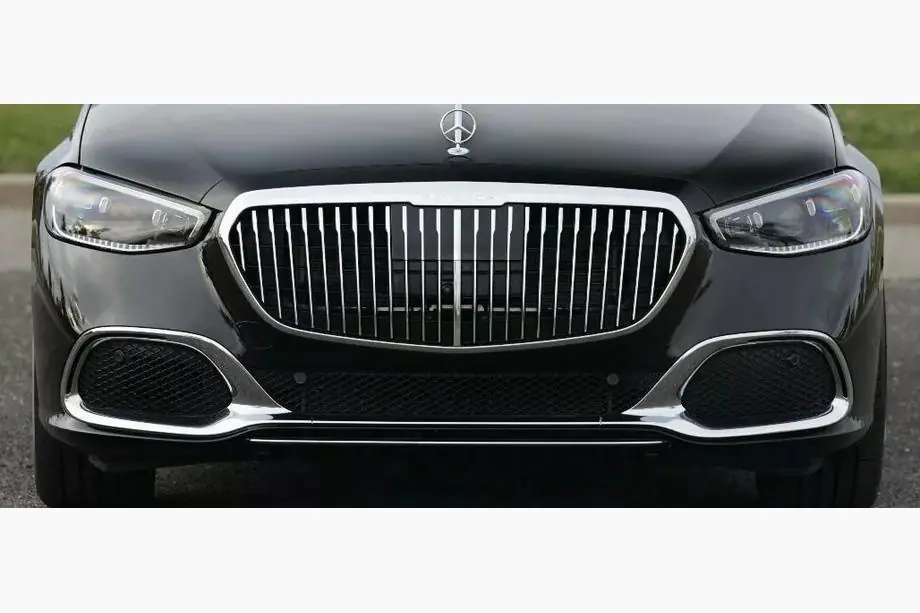 Mercedes S-class W223 2020– Maybach priekšējais radiatora režģis Image