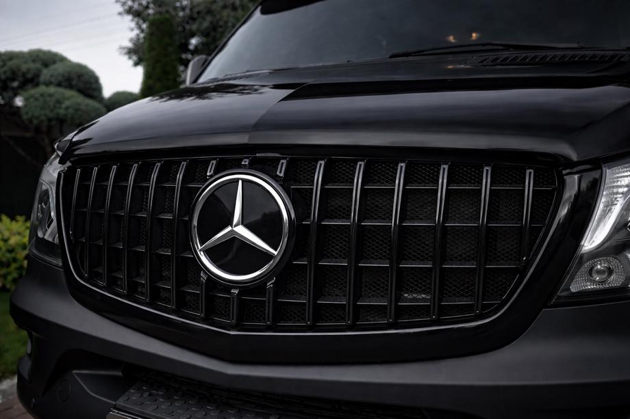 Mercedes Sprinter W906 2006–2018 Priekšējā režģa reste Panamericana GT Panamericana Black (2013-2018) Image