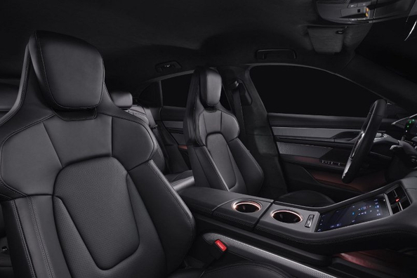Porsche Taycan Sport Turismo 2025 apskats Foto 6