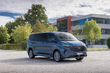 Ford Tourneo Custom 2024 minivena apskats foto 1