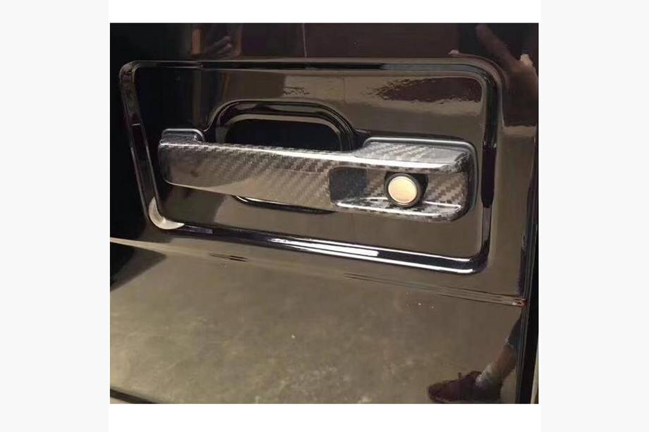 Mercedes G class W463 1990–2018 Durvju rokturu uzlikas (2004-2018, Dry Carbon) Foto 3