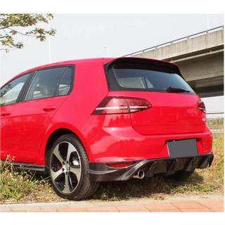 Aizmugurējā bampera difuzors V1 (Base/GTI HB 2012-2017, oglekļa šķiedra) foto 3