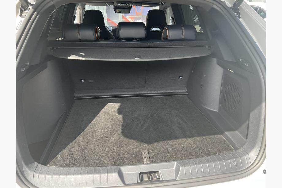 BYD Song Plus EV/Seal U 2020– Tekstila bagāžnieka paklājiņš Premium (Melns) Foto 2