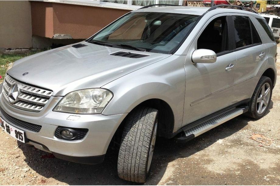 Mercedes ML W164 2005–2011 Sānu pakāpieni Allmond Grey (2 gab., alumīnija) Foto 2