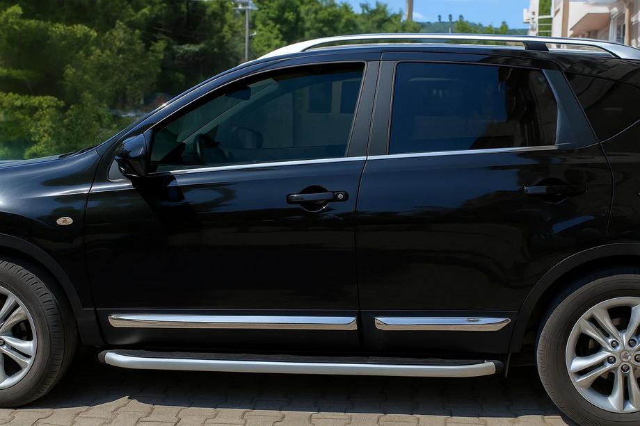 Nissan Qashqai 2010–2014 Durvju moldingi OmsaLine (4 gab., nerūsējošais tērauds) Image