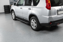 Nissan X-trail T31 2007–2014 Sānu kāpšļi Allmond Black (2 gab., alumīnijs) foto 1