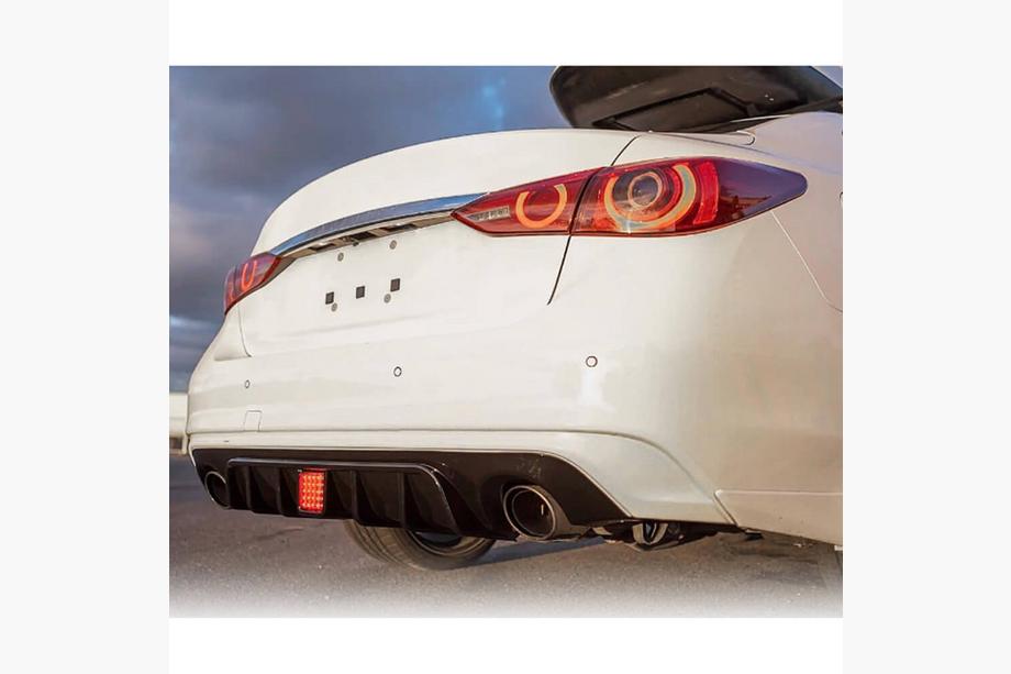 Infiniti Q50/Q60 2013–2024 Aizmugurējā bufera difuzors V1 (Q50 Base/Sport 2018-2023) Foto 4