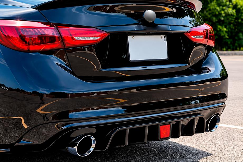 Infiniti Q50/Q60 2013–2024 Aizmugurējā bufera difuzors V1 (Q50 Base/Sport 2018-2023) Foto 1