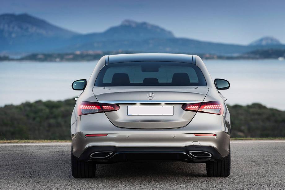 Mercedes E-klase W213 2016–2023 Aizmugurējie lukturi (2020-2024, 2 gab.) Image
