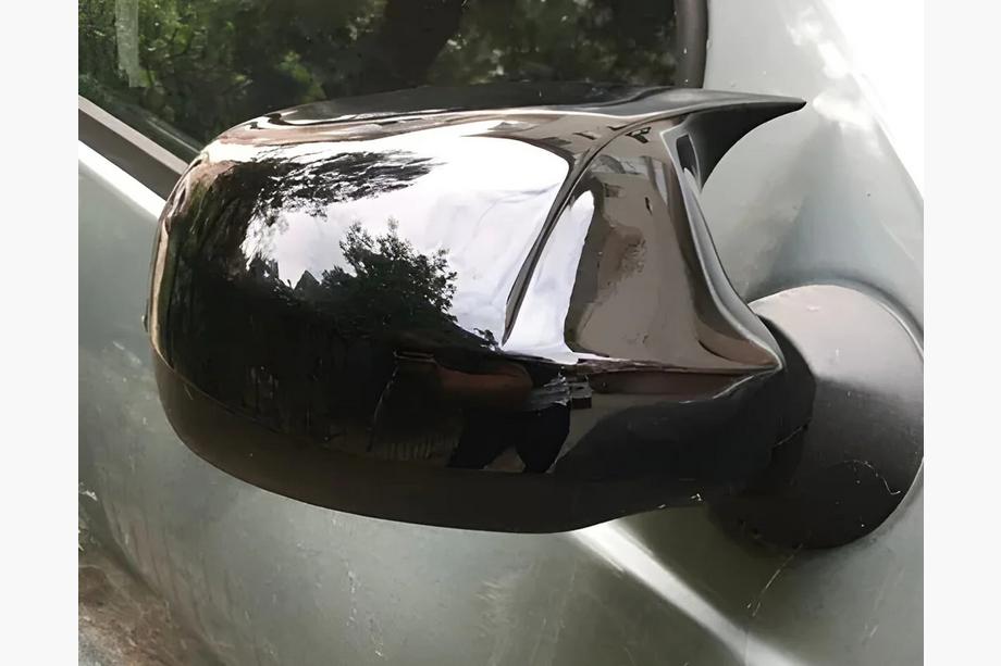 Renault Sandero 2007–2013 Spoguļu vāciņi BMW-Style (2 gab.) Image