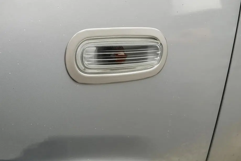 Skoda Citigo 2011–2020 Hromēti pagrieziena rādītāja atkārtotāja pārsegi (2 gab., nerūsējošais tērauds) Image