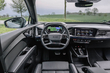 Audi Q4 Sportback e-tron: Elektriskā elegance un praktiskums foto 5