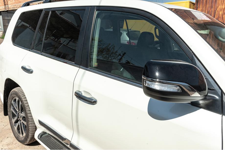 Toyota Land Cruiser 200 2007–2021 Logu līstes (6 gab., nerūsējošais tērauds) Foto 14