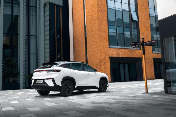 Chery Tiggo 6 (eQ7) 2025: Elektriskā krosovera apskats Foto 5