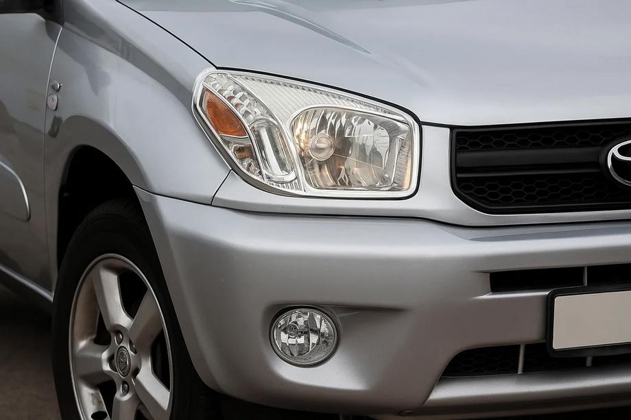 Toyota Rav 4 2001–2005 Hromētas priekšējo lukturu uzlikas (2 gab., plastmasa) 2003–2006 Image