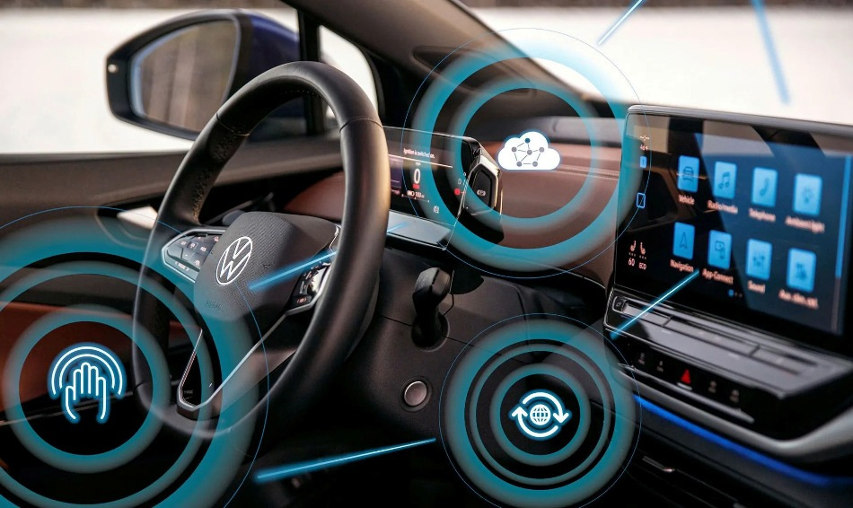 Auto programmatūras atjauninājums: kāpēc tas ir svarīgi un ko tas dod