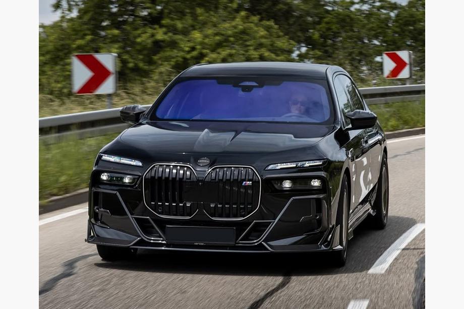 BMW 7. sērija G70/G71 2022– MNSR-Style Carbon virsbūves komplekts Image