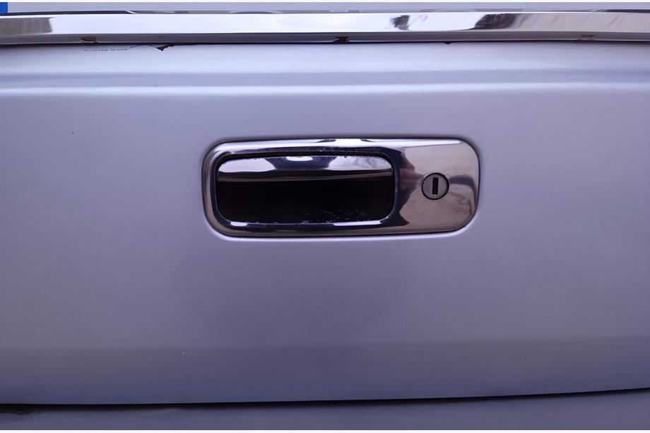 Volkswagen Caddy 2004–2010 Bagāžnieka roktura uzlika (nerūsējošais tērauds) Carmos - turku teras Image