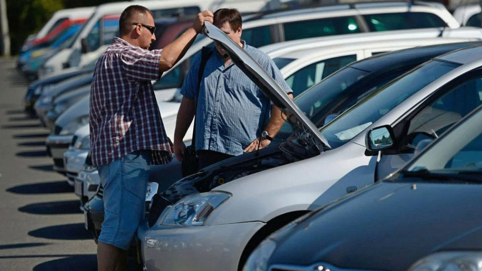 Auto iegāde pēc avārijas: ietaupījums vai risks?