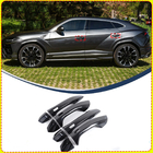 Lamborghini Urus 2018– Durvju rokturu uzlikas (karbons) foto 1