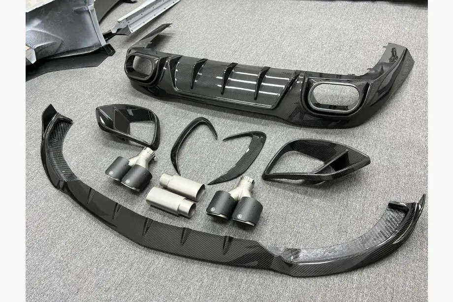 Mercedes AMG GT 4 X290 2018– BRB Carbon V2 aerodinamikas komplekts (GT53 2018-2022) Foto 1