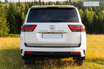Toyota Land Cruiser 300 2021– Aizmugurējā bufera uzlika GXR foto 1