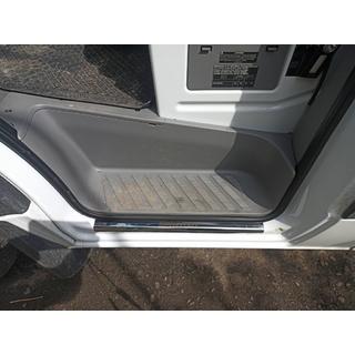 Sliekšņu uzlikas VIP-style (2 gab., tērauds) Mercedes Sprinter W906 2006–2018 foto 4