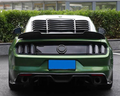 Ford Mustang 2015–2023 Spoileris V7 (Oglekļa šķiedra) foto 4