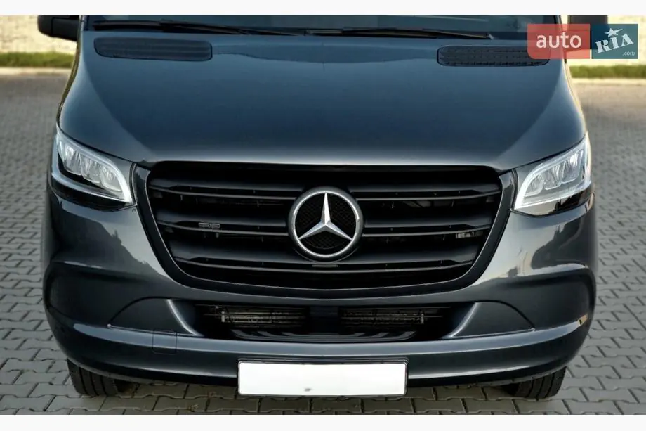 Mercedes Sprinter W907/W910 2018– Priekšējie LED lukturi (2 gab.) Image