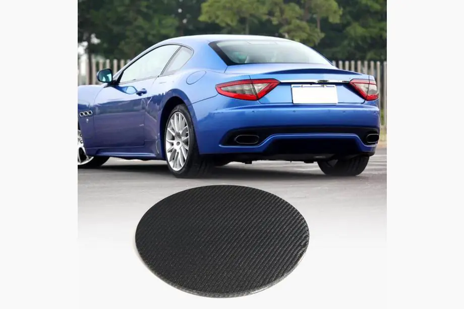 Maserati GranTurismo 2007–2019 Degvielas uzpildes lūkas uzlika (oglekļa šķiedra) Image