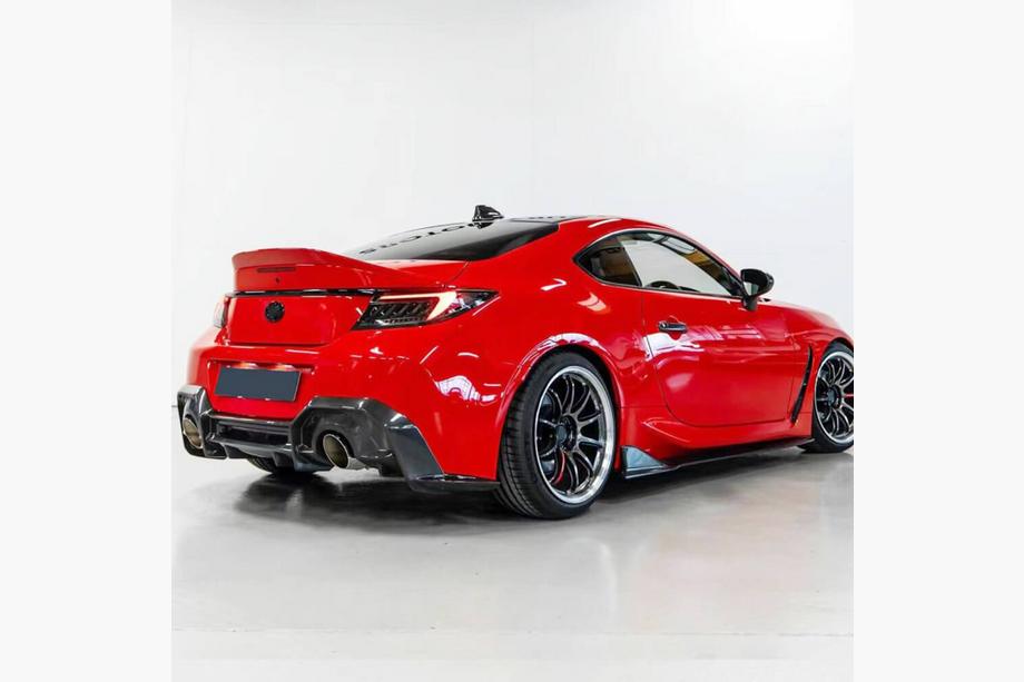 Subaru BRZ 2021– Aizmugurējā bampera difuzors V3 (2021-2023, Oglekļa šķiedra) Foto 3