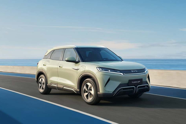 BYD Yuan Up apskats: kompakts elektriskais krosovers pilsētai