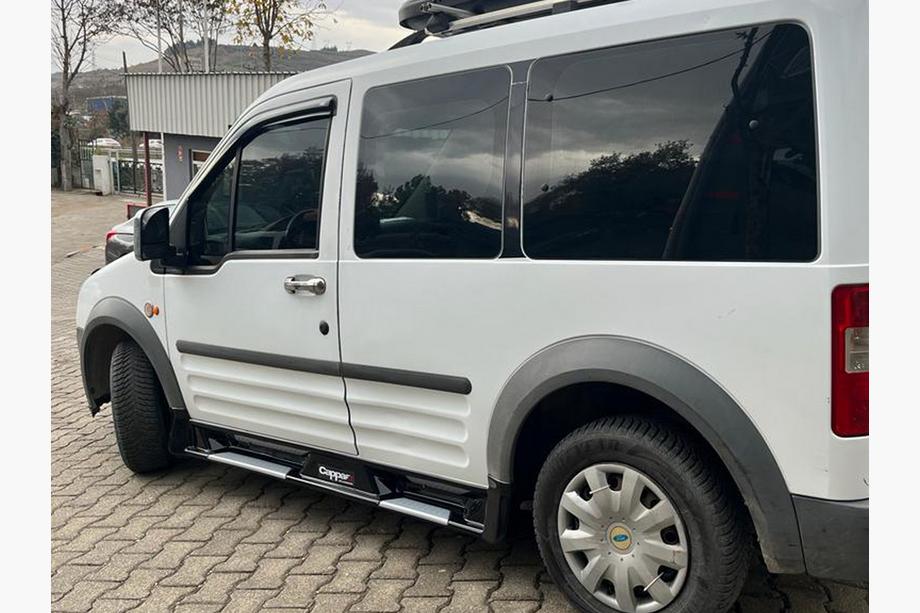 Ford Connect 2002–2006 Sānu pakāpieni Sorento-style (EuroCap) Image