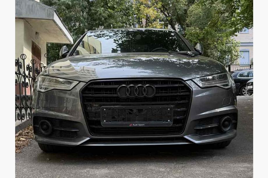 Audi A6 C7 2011–2017 Priekšējā melnā radiatora reste S-Style (2014-2017) Image