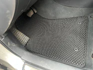 Toyota Avensis 2003–2009 EVA salona paklājiņi V-2 (melni) foto 2