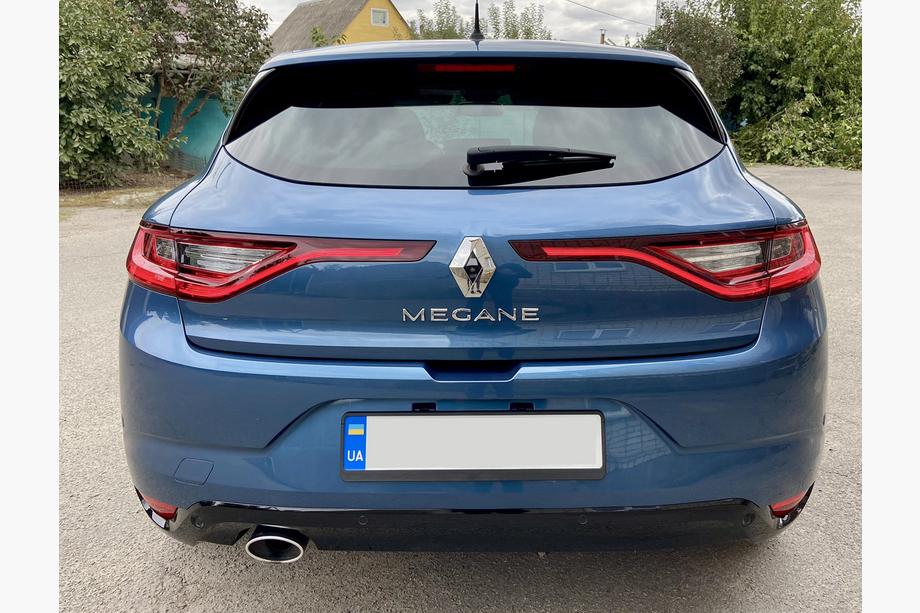 Renault Megane IV 2016–2025 Megane uzraksta emblēma 908923633r (270 x 25 mm) Image