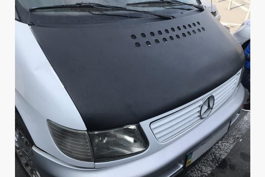 Mercedes Vito W638 1996–2003 Kapota pārvalks (mākslīgā āda) Foto 1