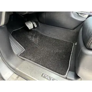 Deluxe tekstila paklājiņi (3 rindas, melni) foto 1