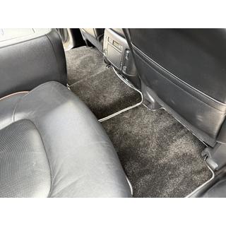 Deluxe tekstila paklājiņi (3 rindas, melni) Nissan Patrol Y62 2010–2024 foto 4