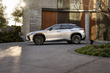 Lexus RZ450e: elektriskā krosovera apskats foto 4