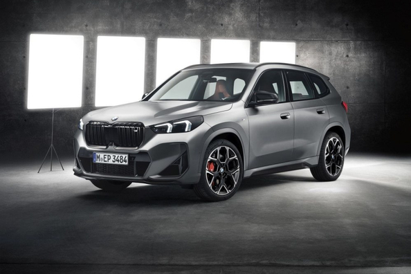 BMW X1 M35i (U11) apskats: sportisks kompakts krosovers