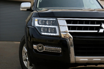Mitsubishi Pajero Wagon IV 2006–2021 Priekšējie lukturi LXR foto 2